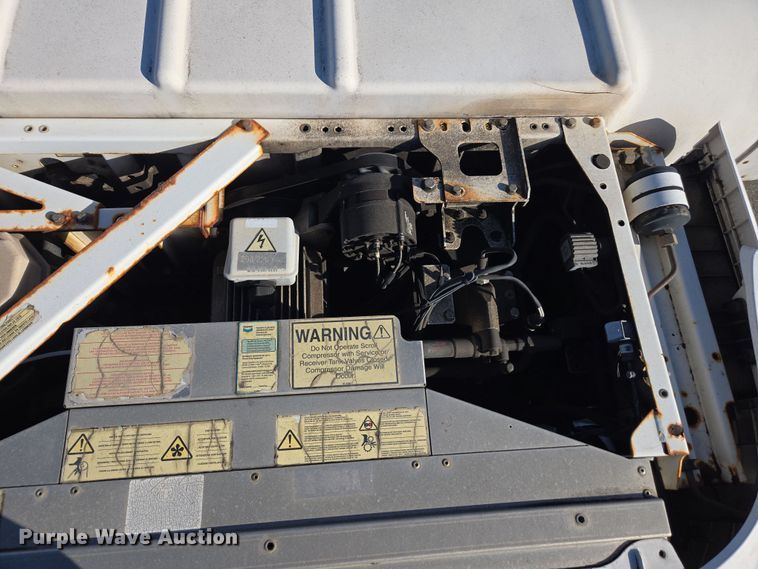 image for item EI4166 2016 Freightliner Business Class M2 106 refrigerated truck