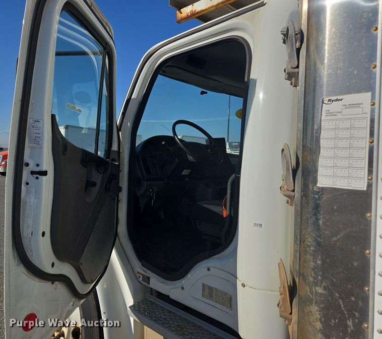 image for item EI4166 2016 Freightliner Business Class M2 106 refrigerated truck