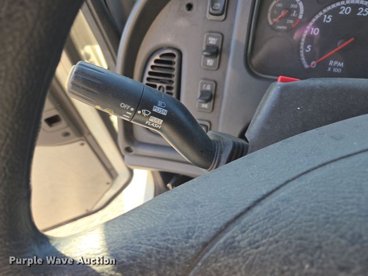 image for item EI4166 2016 Freightliner Business Class M2 106 refrigerated truck