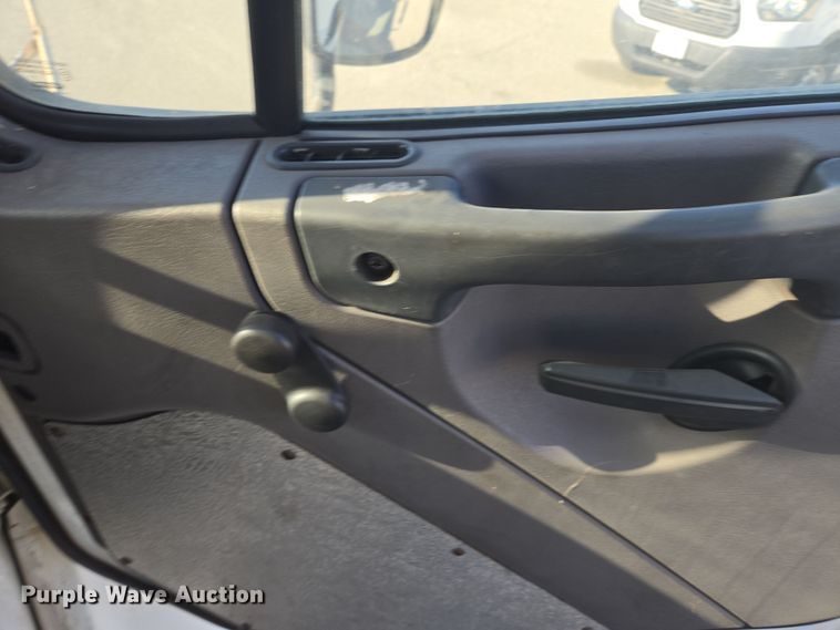 image for item EI4166 2016 Freightliner Business Class M2 106 refrigerated truck