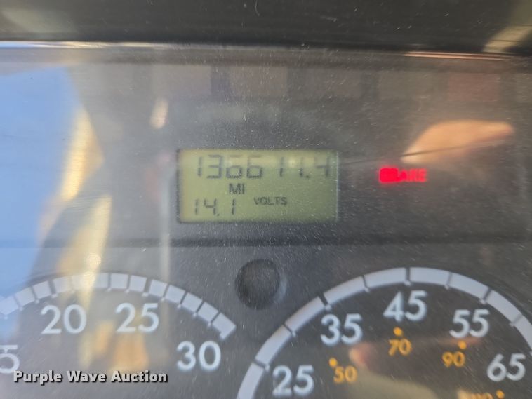 image for item EI4166 2016 Freightliner Business Class M2 106 refrigerated truck