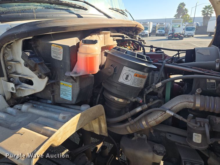 image for item EI4166 2016 Freightliner Business Class M2 106 refrigerated truck