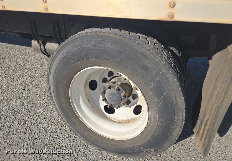 image for item EI4166 2016 Freightliner Business Class M2 106 refrigerated truck