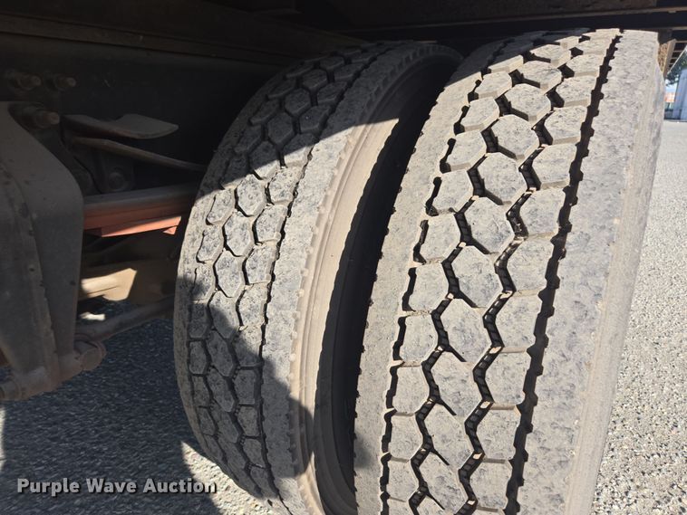 image for item EI4166 2016 Freightliner Business Class M2 106 refrigerated truck