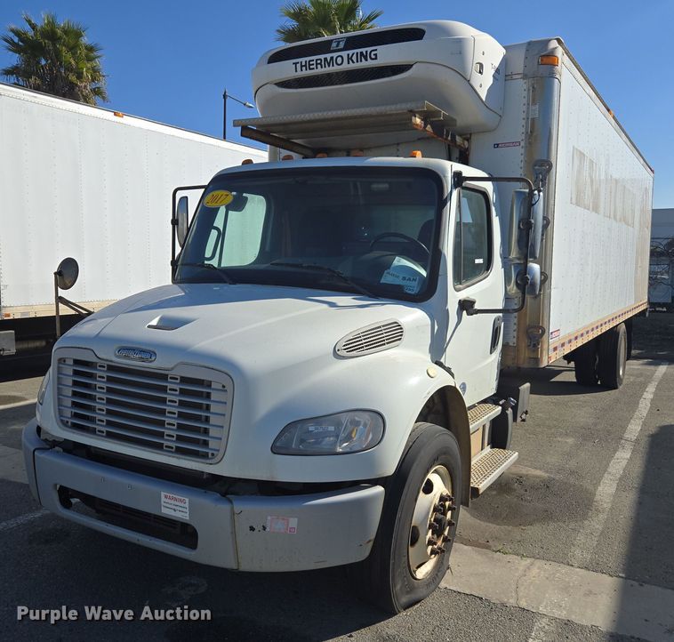 image for item EI4167 2017 Freightliner Business Class M2 106 refrigerated truck