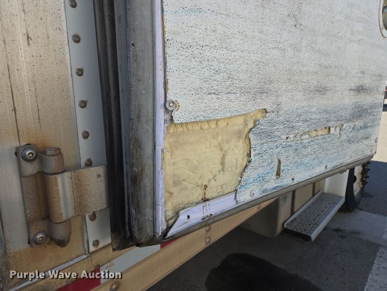 image for item EI4167 2017 Freightliner Business Class M2 106 refrigerated truck