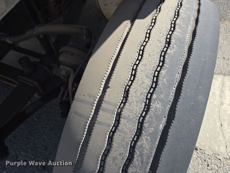 image for item EI4167 2017 Freightliner Business Class M2 106 refrigerated truck