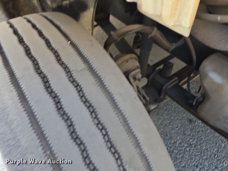 image for item EI4167 2017 Freightliner Business Class M2 106 refrigerated truck