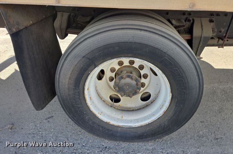 image for item EI4167 2017 Freightliner Business Class M2 106 refrigerated truck