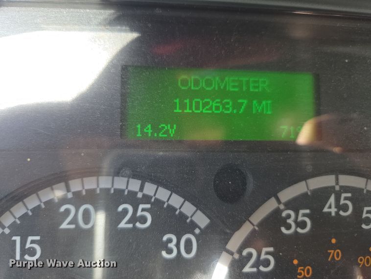 image for item EI4167 2017 Freightliner Business Class M2 106 refrigerated truck