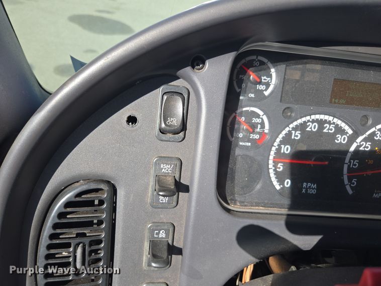 image for item EI4167 2017 Freightliner Business Class M2 106 refrigerated truck