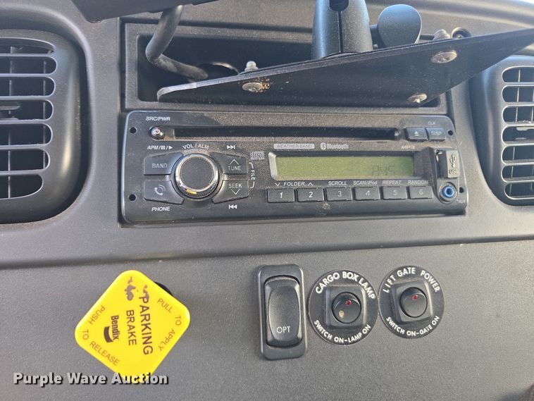 image for item EI4167 2017 Freightliner Business Class M2 106 refrigerated truck