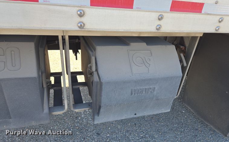 image for item EI4168 2017 Freightliner Business Class M2 106 refrigerated truck