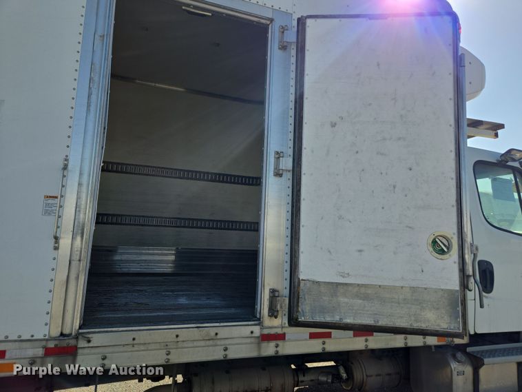 image for item EI4168 2017 Freightliner Business Class M2 106 refrigerated truck