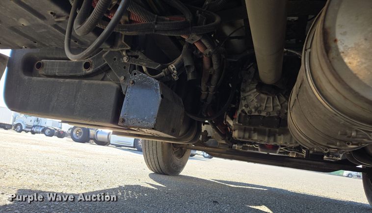 image for item EI4168 2017 Freightliner Business Class M2 106 refrigerated truck