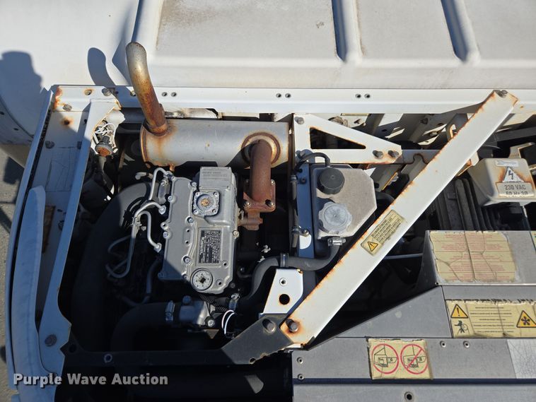 image for item EI4168 2017 Freightliner Business Class M2 106 refrigerated truck