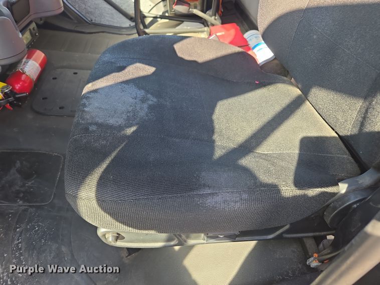 image for item EI4168 2017 Freightliner Business Class M2 106 refrigerated truck