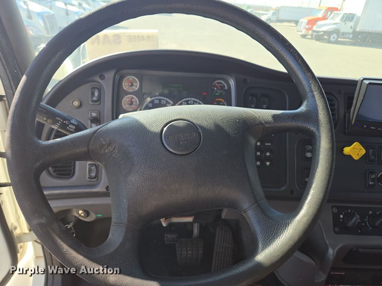 image for item EI4168 2017 Freightliner Business Class M2 106 refrigerated truck