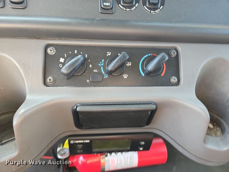 image for item EI4168 2017 Freightliner Business Class M2 106 refrigerated truck