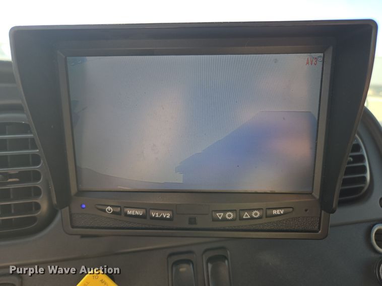 image for item EI4168 2017 Freightliner Business Class M2 106 refrigerated truck