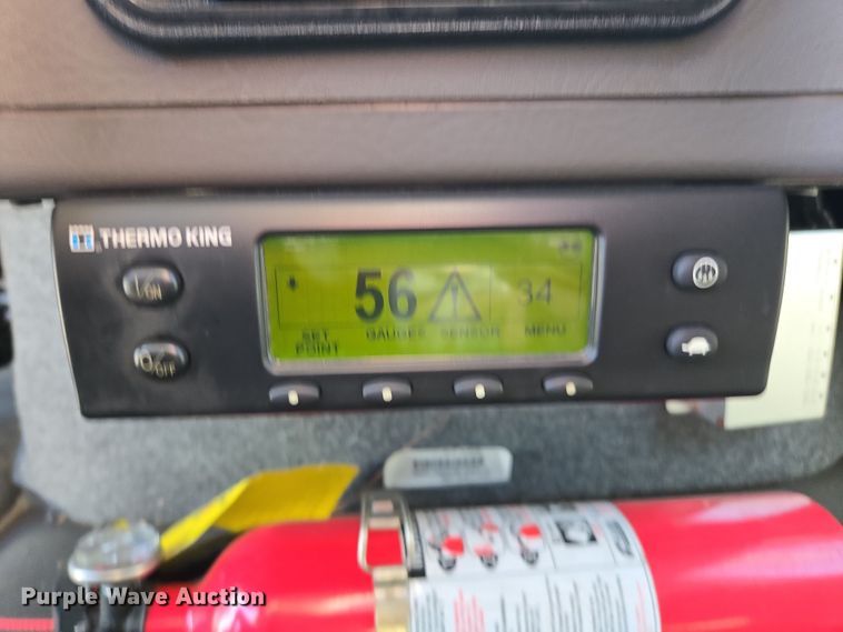 image for item EI4168 2017 Freightliner Business Class M2 106 refrigerated truck