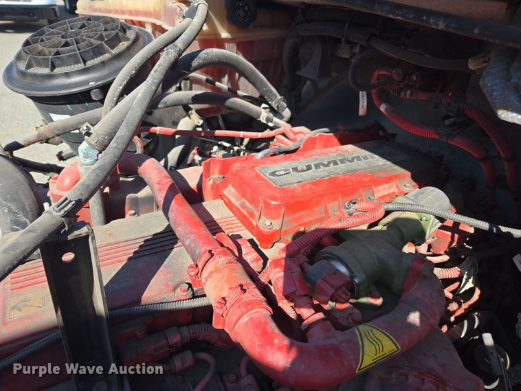 image for item EI4168 2017 Freightliner Business Class M2 106 refrigerated truck