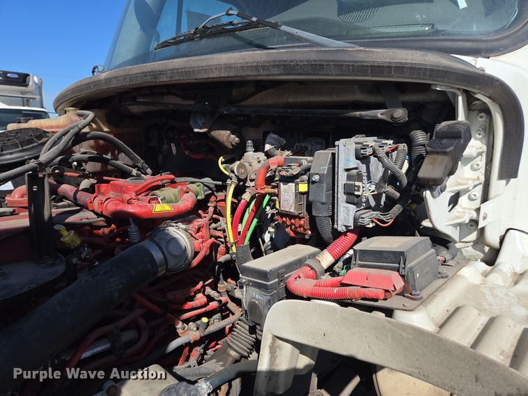 image for item EI4168 2017 Freightliner Business Class M2 106 refrigerated truck