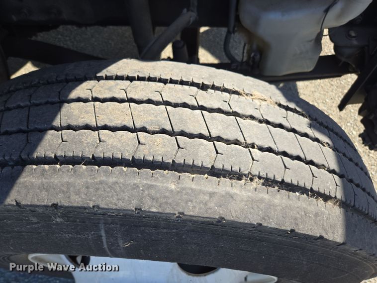 image for item EI4168 2017 Freightliner Business Class M2 106 refrigerated truck