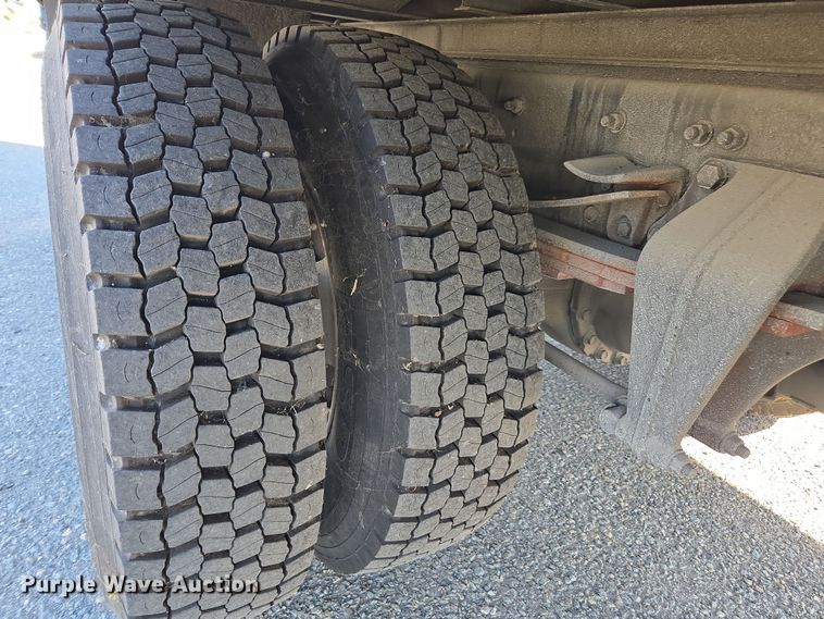 image for item EI4168 2017 Freightliner Business Class M2 106 refrigerated truck