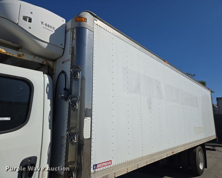 image for item EI4169 2016 Freightliner Business Class M2 106 refrigerated truck