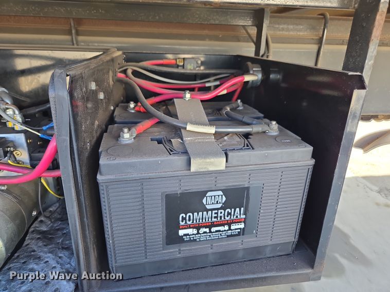 image for item EI4169 2016 Freightliner Business Class M2 106 refrigerated truck