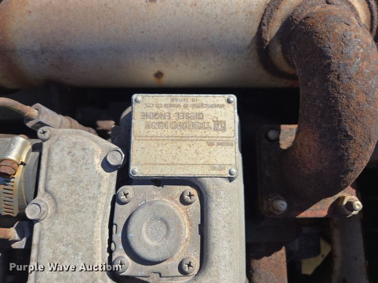 image for item EI4169 2016 Freightliner Business Class M2 106 refrigerated truck