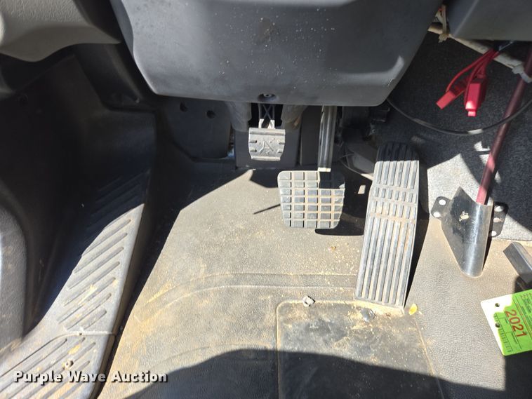 image for item EI4169 2016 Freightliner Business Class M2 106 refrigerated truck