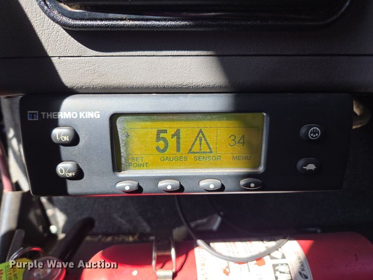 image for item EI4169 2016 Freightliner Business Class M2 106 refrigerated truck