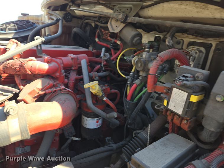 image for item EI4169 2016 Freightliner Business Class M2 106 refrigerated truck