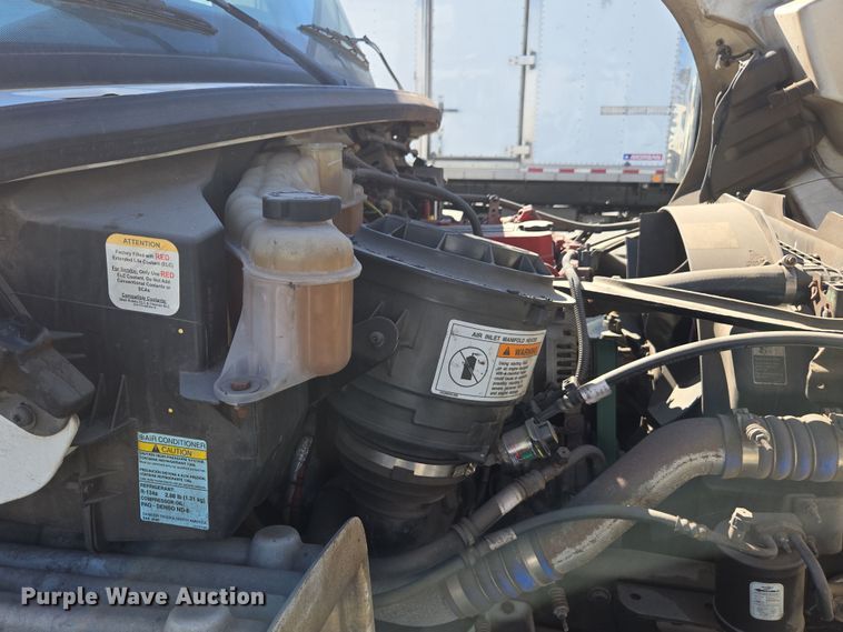 image for item EI4169 2016 Freightliner Business Class M2 106 refrigerated truck