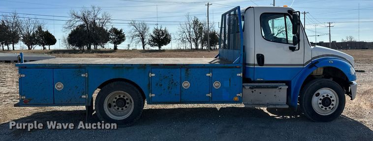 image for item EK0364 2014 Freightliner M2 flatbed truck