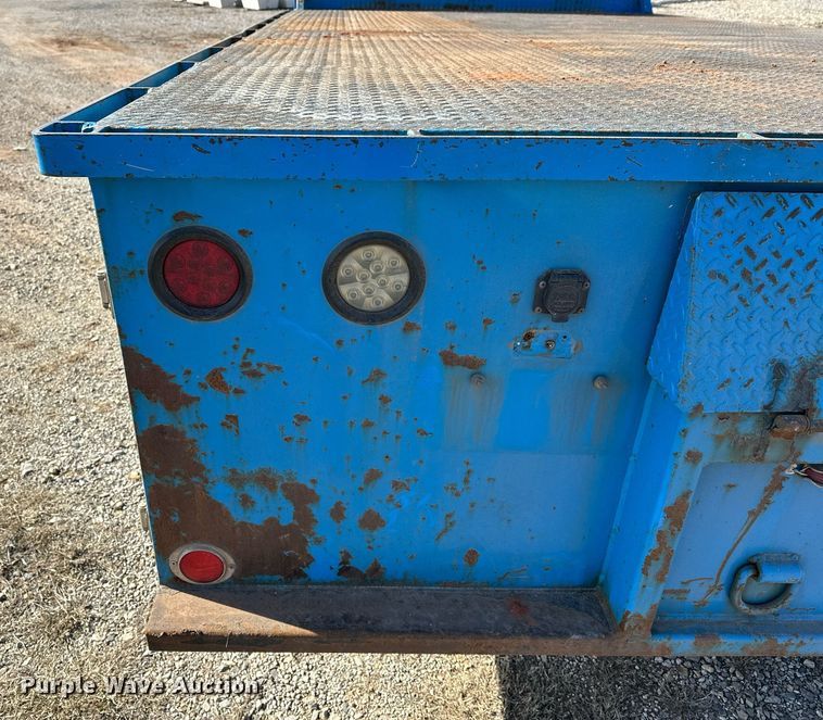 image for item EK0364 2014 Freightliner M2 flatbed truck