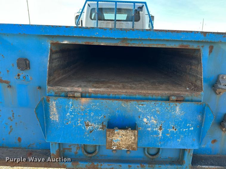 image for item EK0364 2014 Freightliner M2 flatbed truck