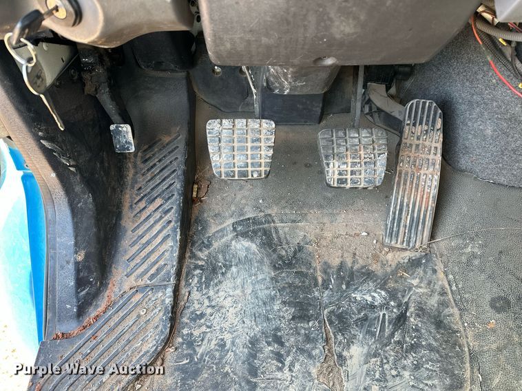 image for item EK0364 2014 Freightliner M2 flatbed truck