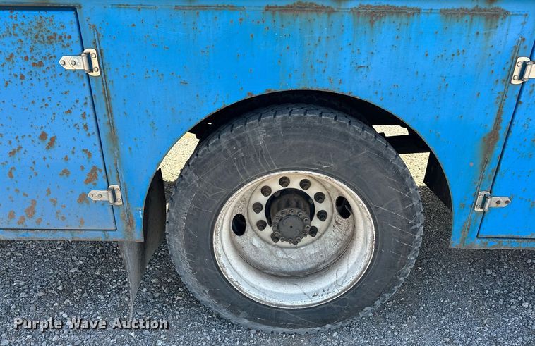 image for item EK0364 2014 Freightliner M2 flatbed truck