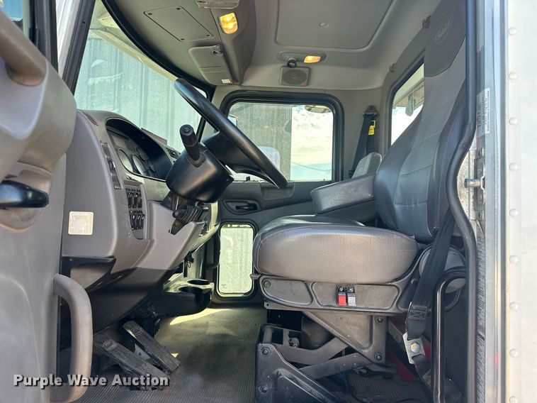 image for item EK0393 2019 Peterbilt 337 rollback truck