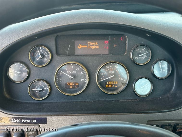 image for item EK0393 2019 Peterbilt 337 rollback truck