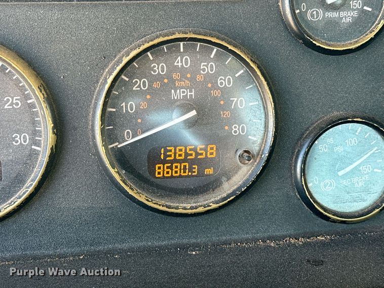 image for item EK0393 2019 Peterbilt 337 rollback truck