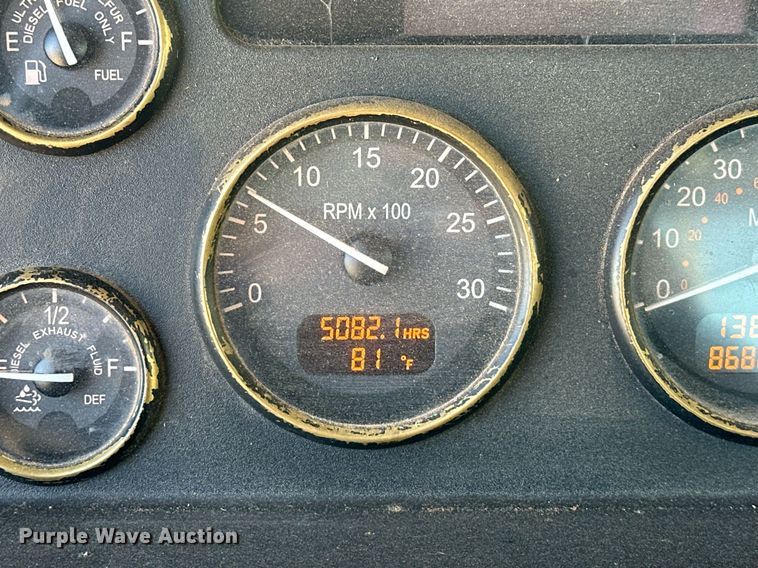 image for item EK0393 2019 Peterbilt 337 rollback truck