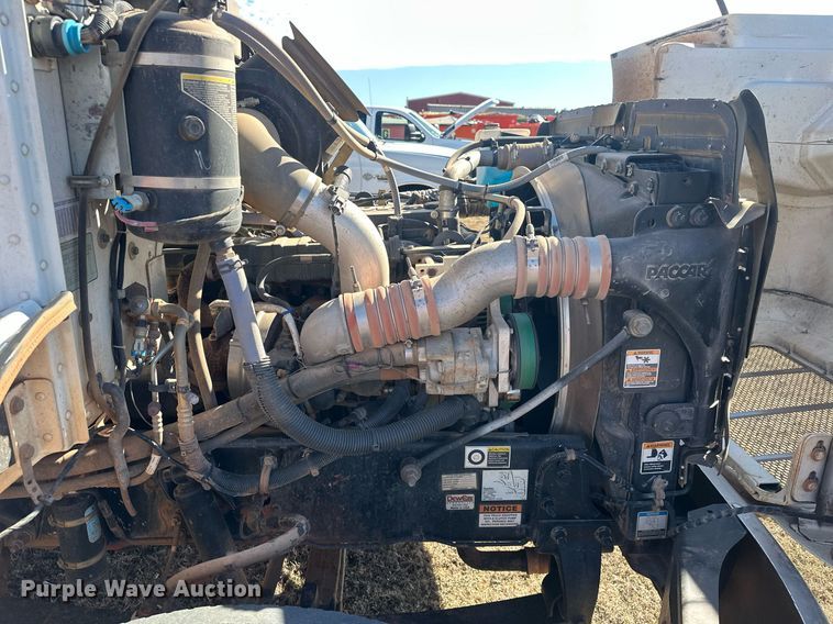 image for item EK0393 2019 Peterbilt 337 rollback truck