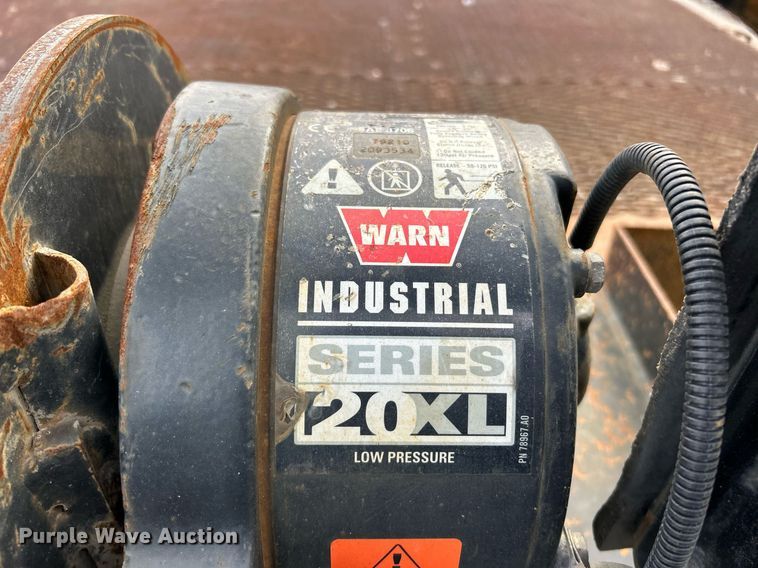 image for item EK2690 Miller Industries  Century rollback bed