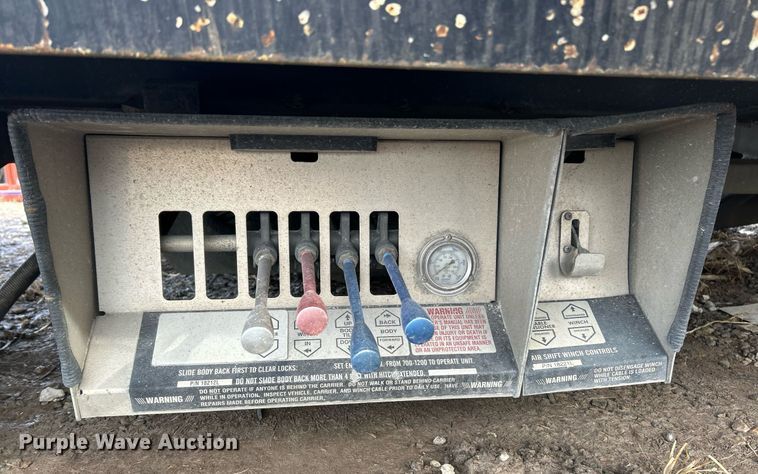 image for item EK2690 Miller Industries  Century rollback bed