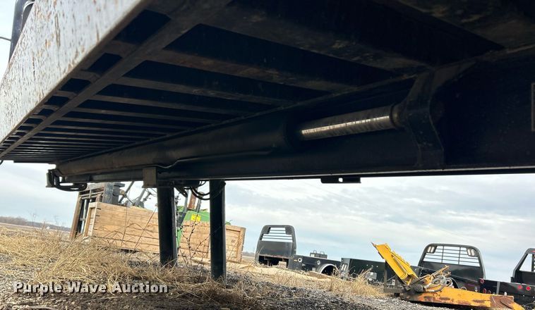 image for item EK2690 Miller Industries  Century rollback bed