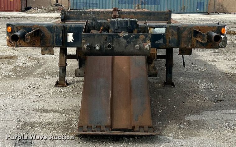 image for item EK2699 2007 Landoll 340 roll-off container trailer